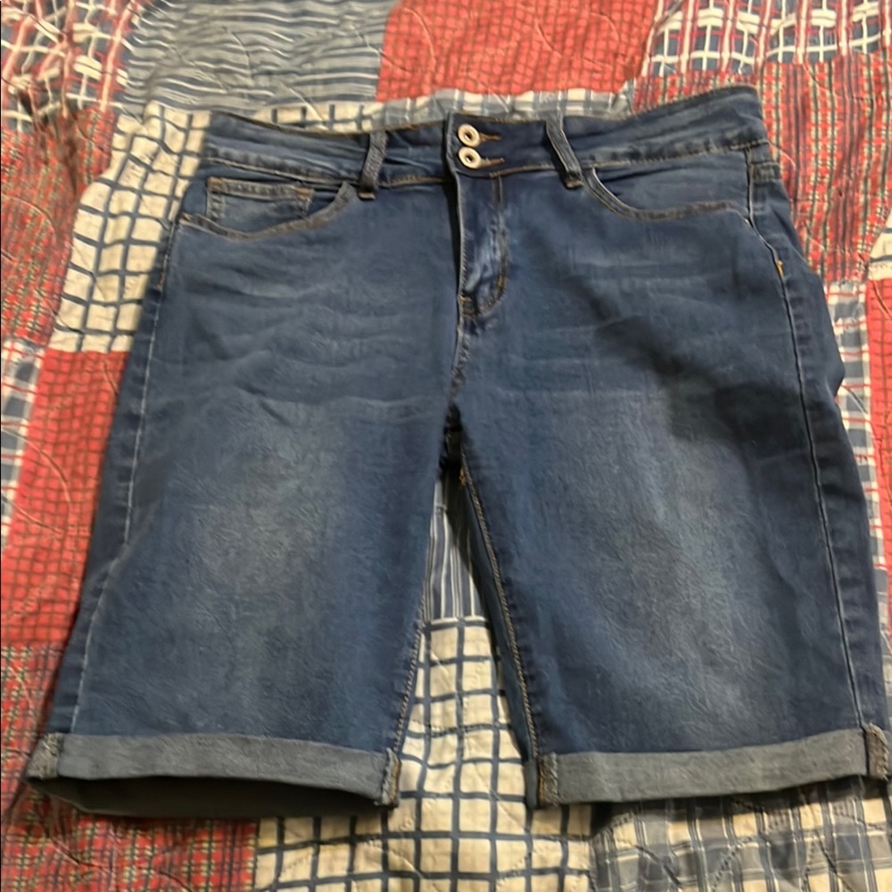 🎉SALE🎉 $12 or 3 for $30🎉Denim Blue Women's Shorts